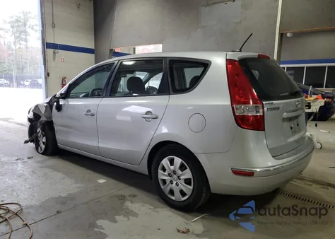 2012 Hyundai Elantra Touring Gls z USA, uszkodzony, nr VIN KMHDB8AE9CU129562